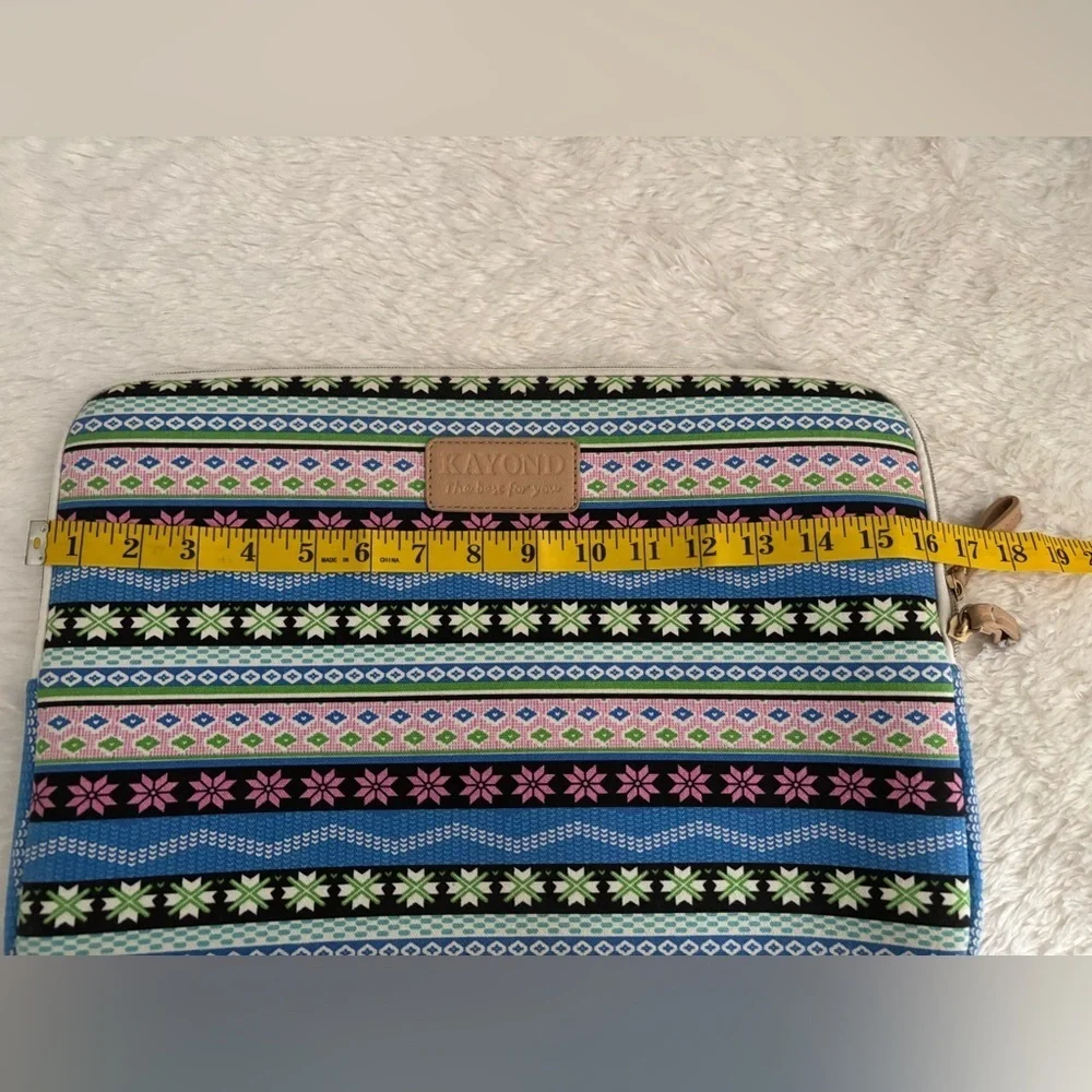 Kayond Laptop Case zip closure